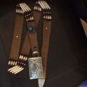 Leather Belt W/Bearclaws,Turquoise & Silver/Buckle